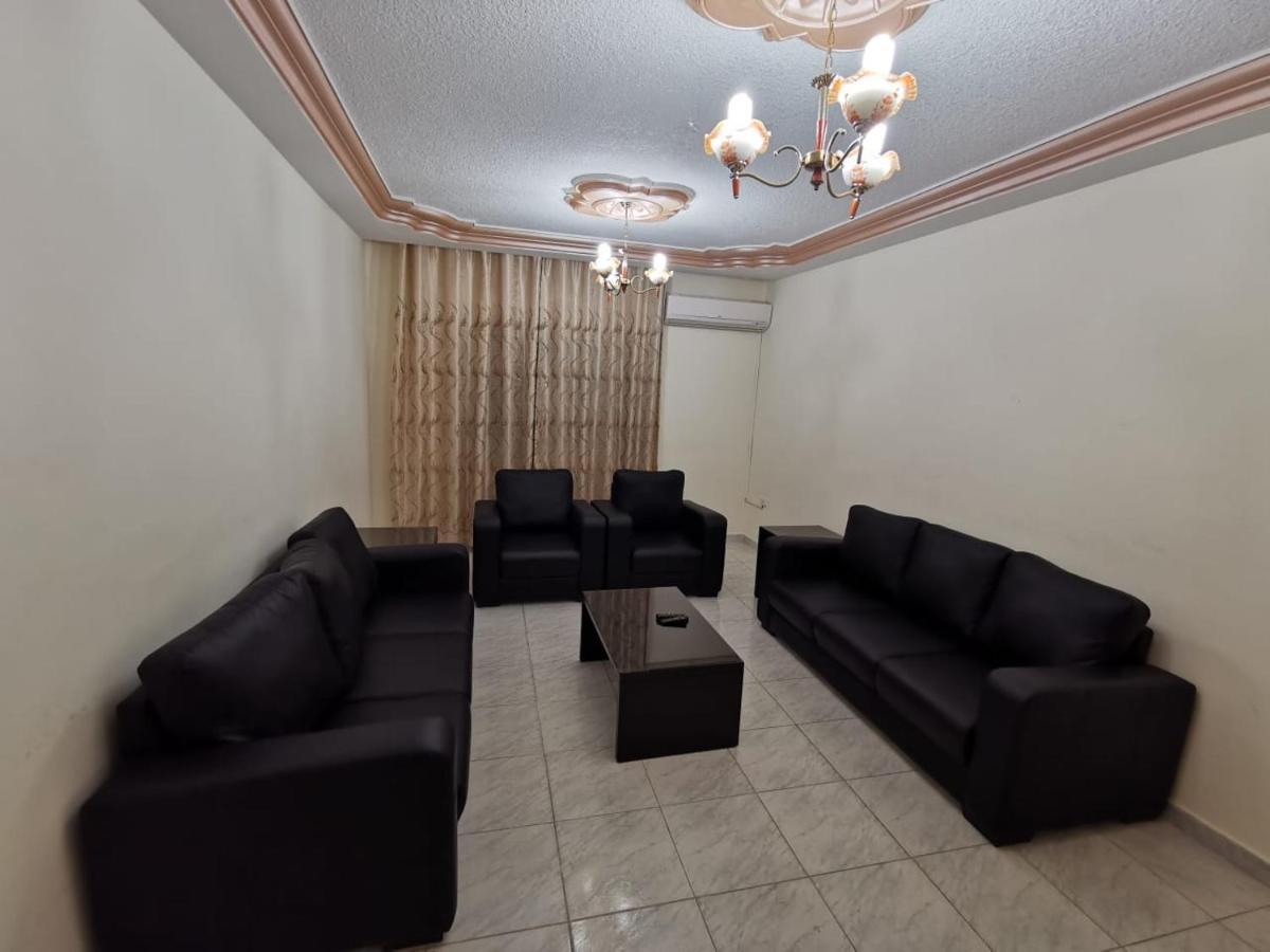 Margarita Furnished Apartments Amán Exterior foto
